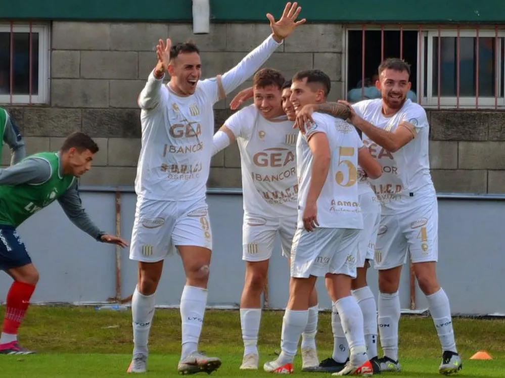 EL OBJETIVO FOTO RACING CBA ARSENAL X RACING