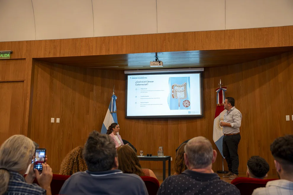 Médicos charla abierta