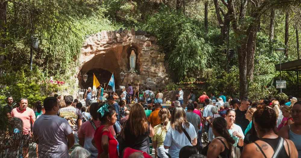 EL OBJETIVO FOTO ALTA GRACIA PEREGRINACION 1