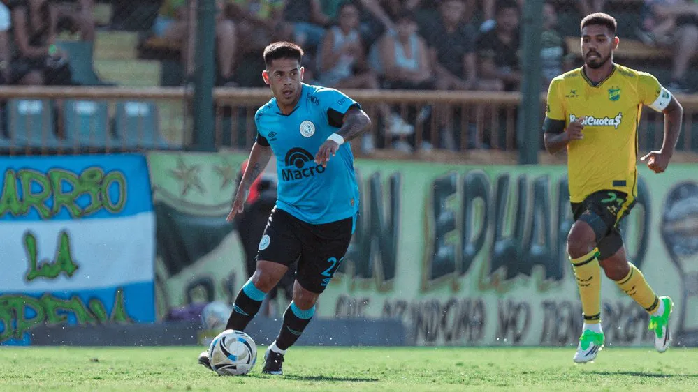 EL OBJETIVO FOTO DEFENSA Y JUSTICIA VS BELGRANO X BELGRANO