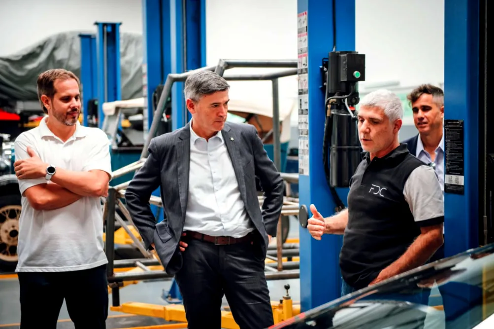 Passerini visitó la empresa FDC