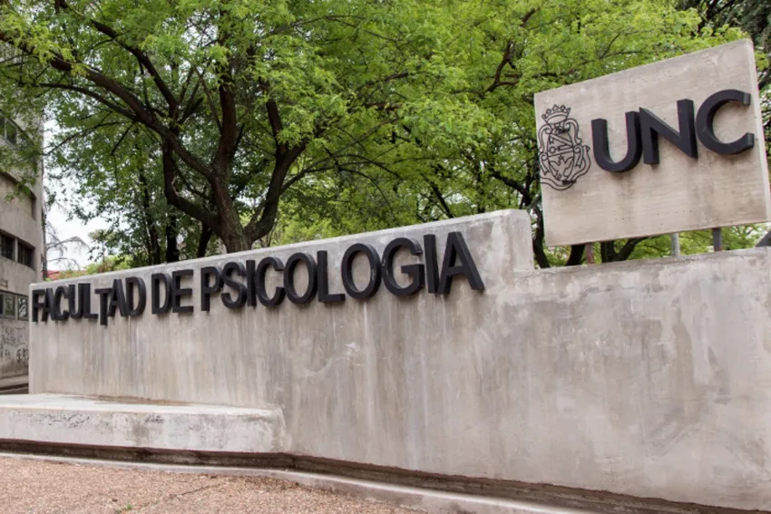 F.Psicologia-UNC