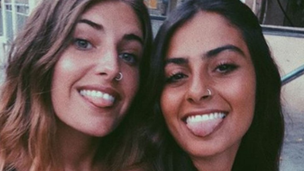 Renata Segal y Leila Suaya.