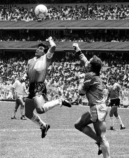 8DiegoMaradona