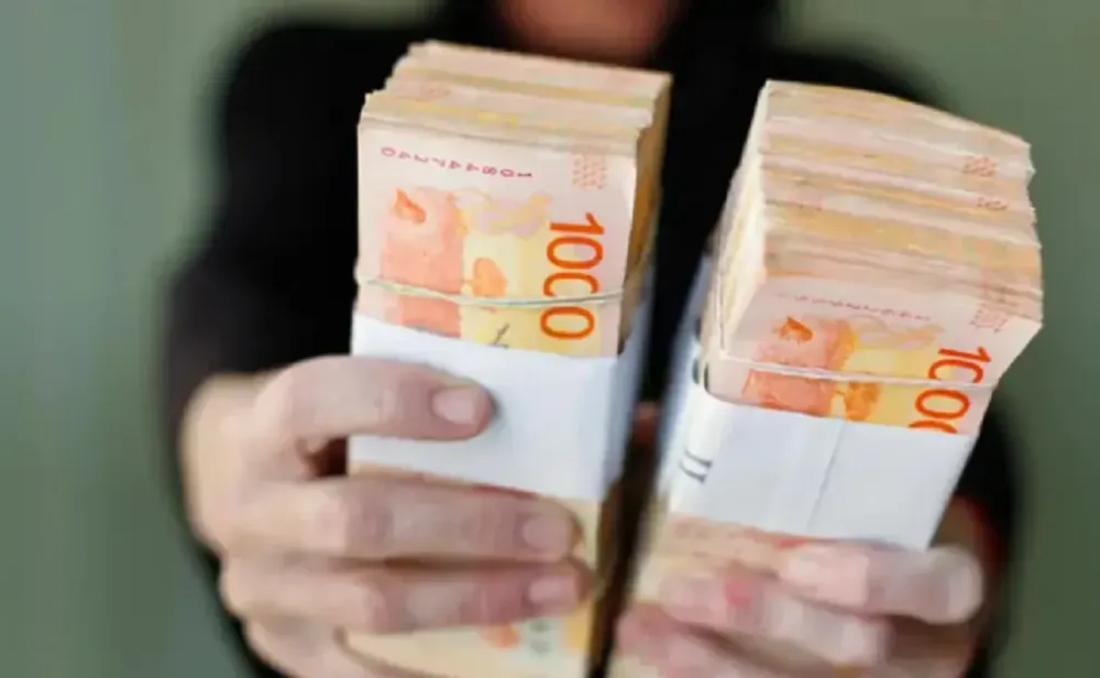 Salarios Sueldos dinero