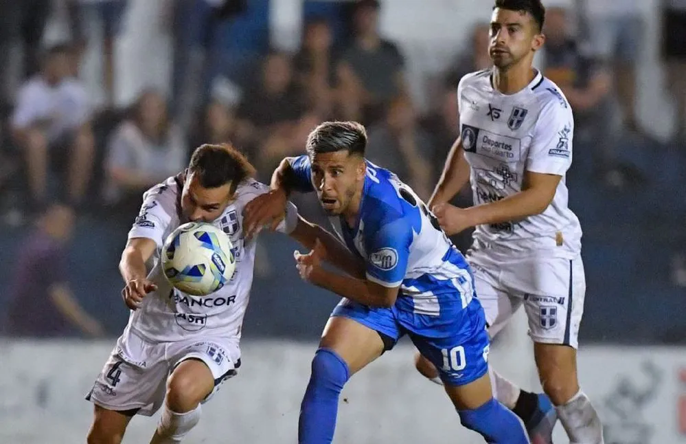 EL OBJETIVO FOTO COPA CORDOBA ARGENTINO ATENAS X